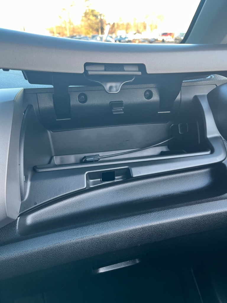 Honda Fit Sport 5-Speed AT 2011