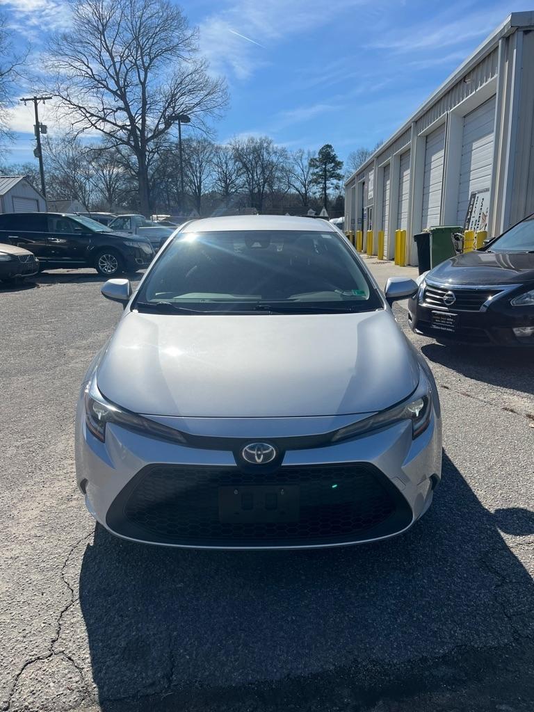 Toyota Corolla LE Hybrid 2022