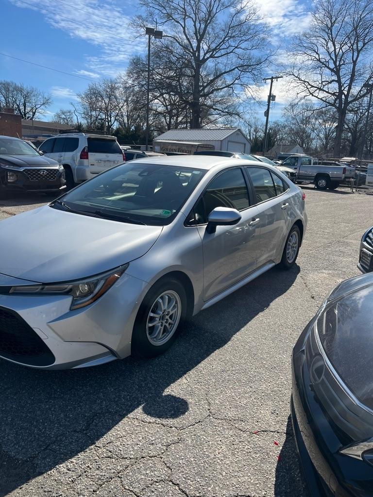 Toyota Corolla LE Hybrid 2022