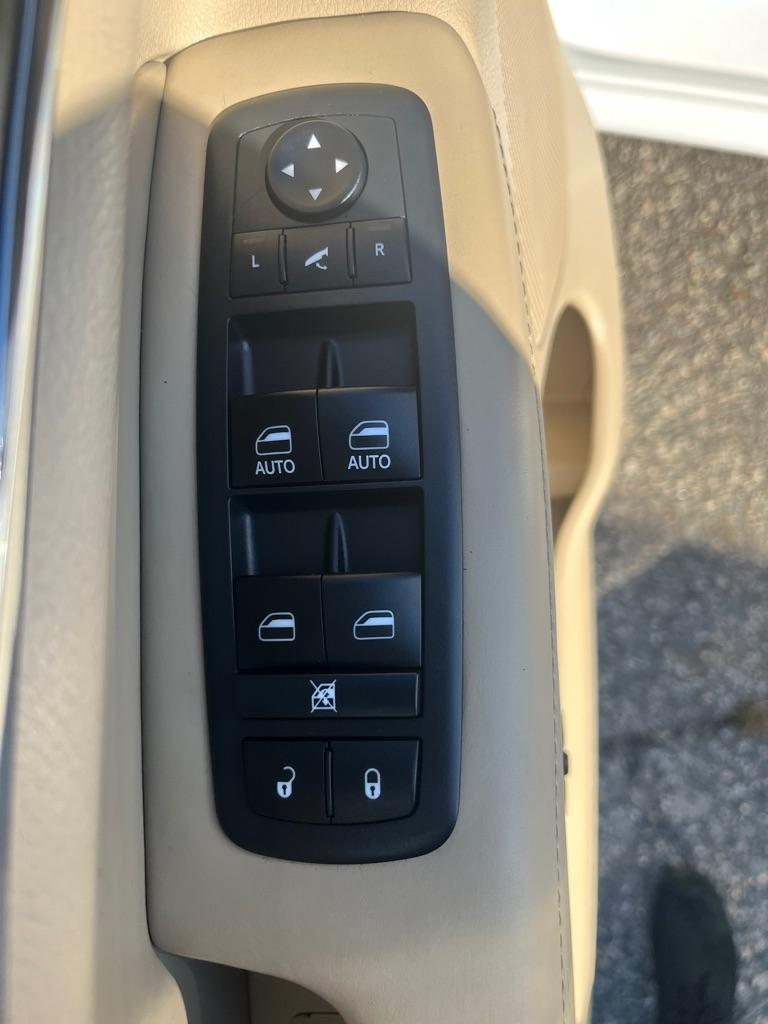 Jeep Grand Cherokee Overland 4WD 2018