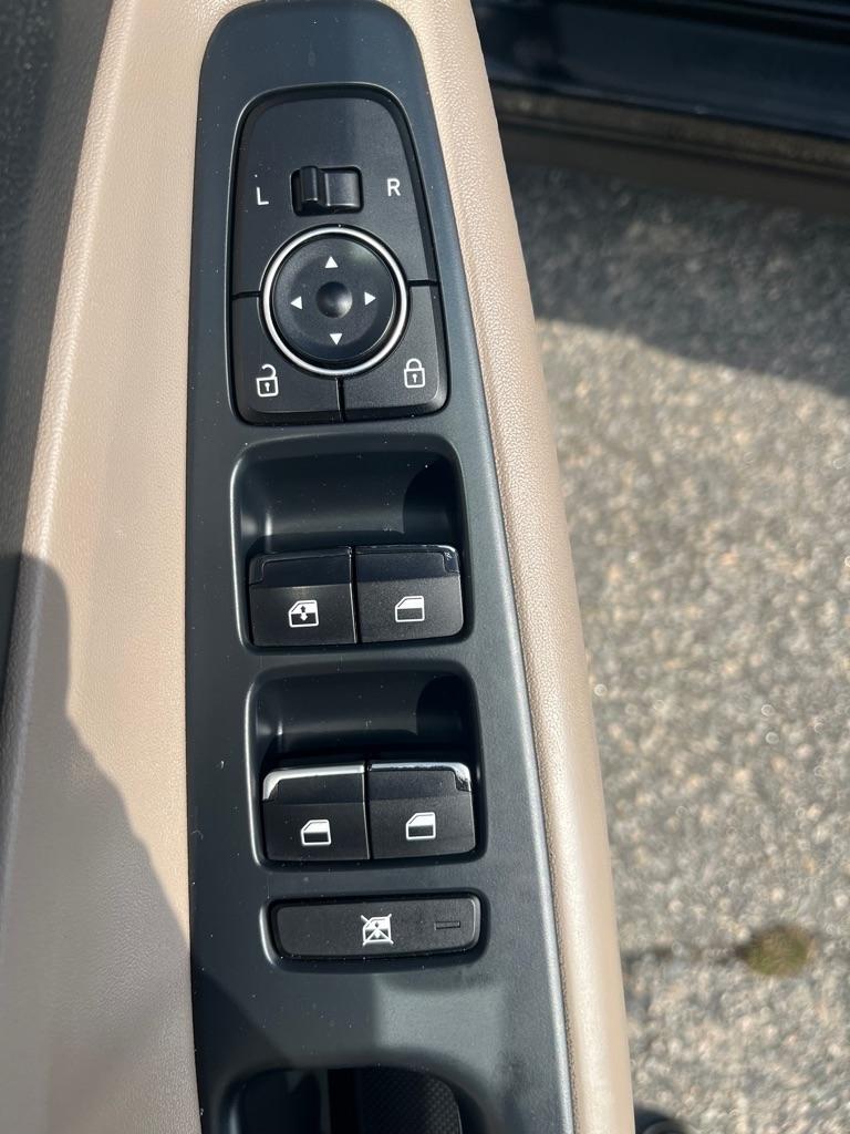 Hyundai Santa Fe SE 2.4 AWD 2020