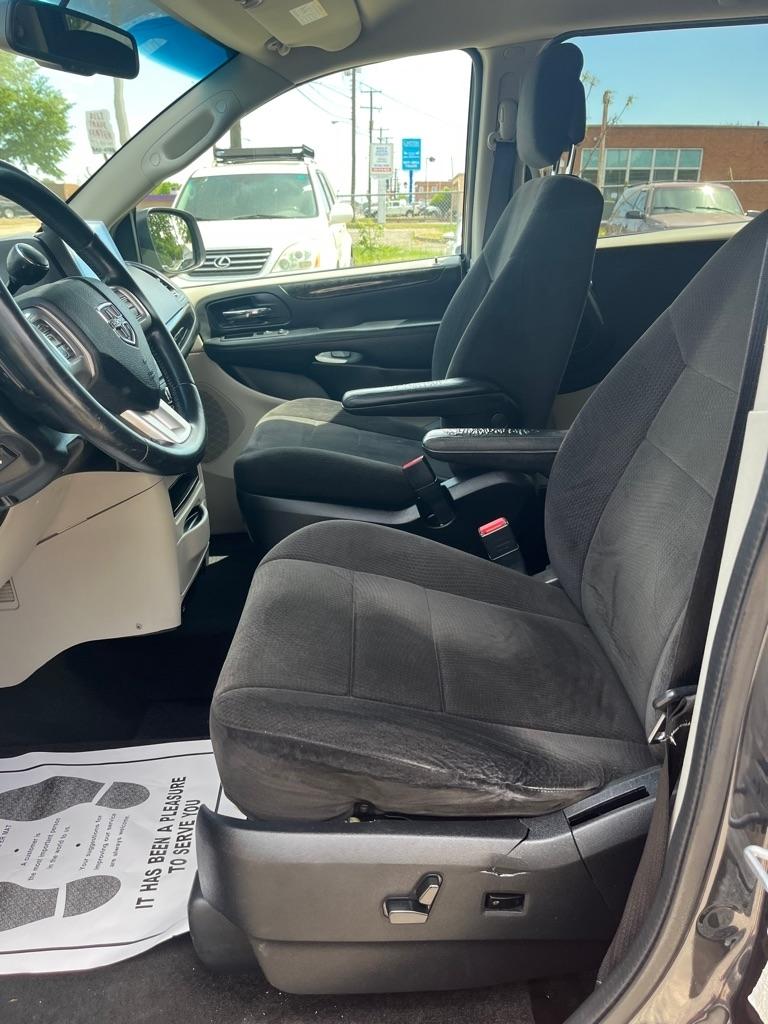 Dodge Grand Caravan SXT 2014