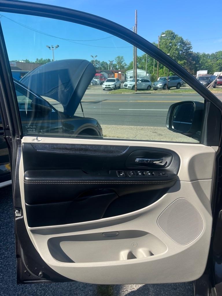 Chrysler Town & Country Touring 2015