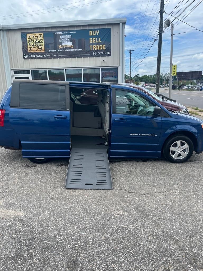 Dodge Grand Caravan SE 2010