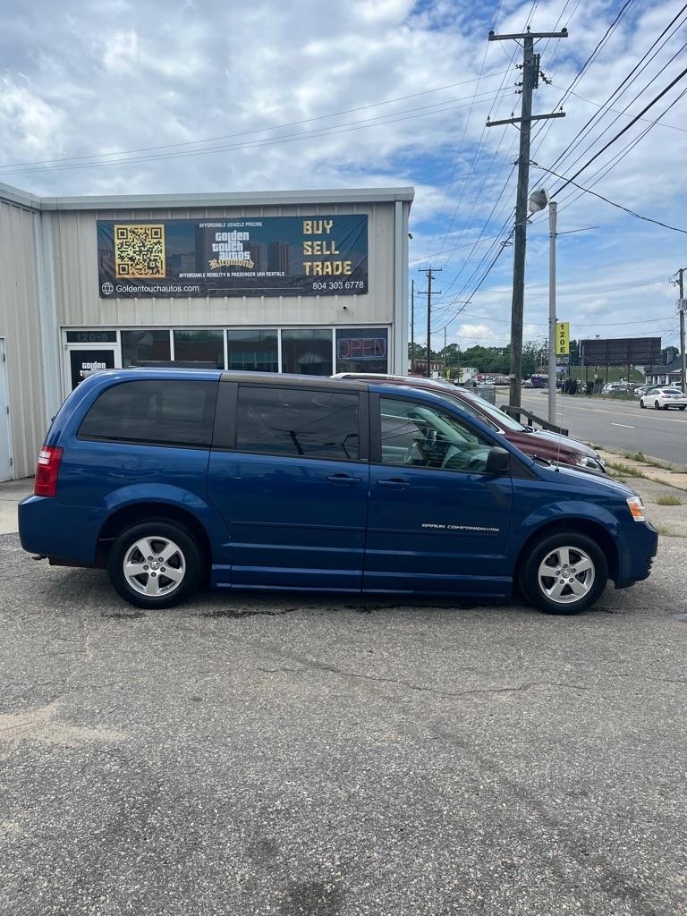 Dodge Grand Caravan SE 2010