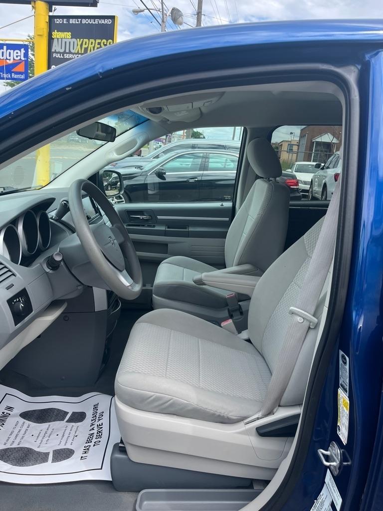 Dodge Grand Caravan SE 2010