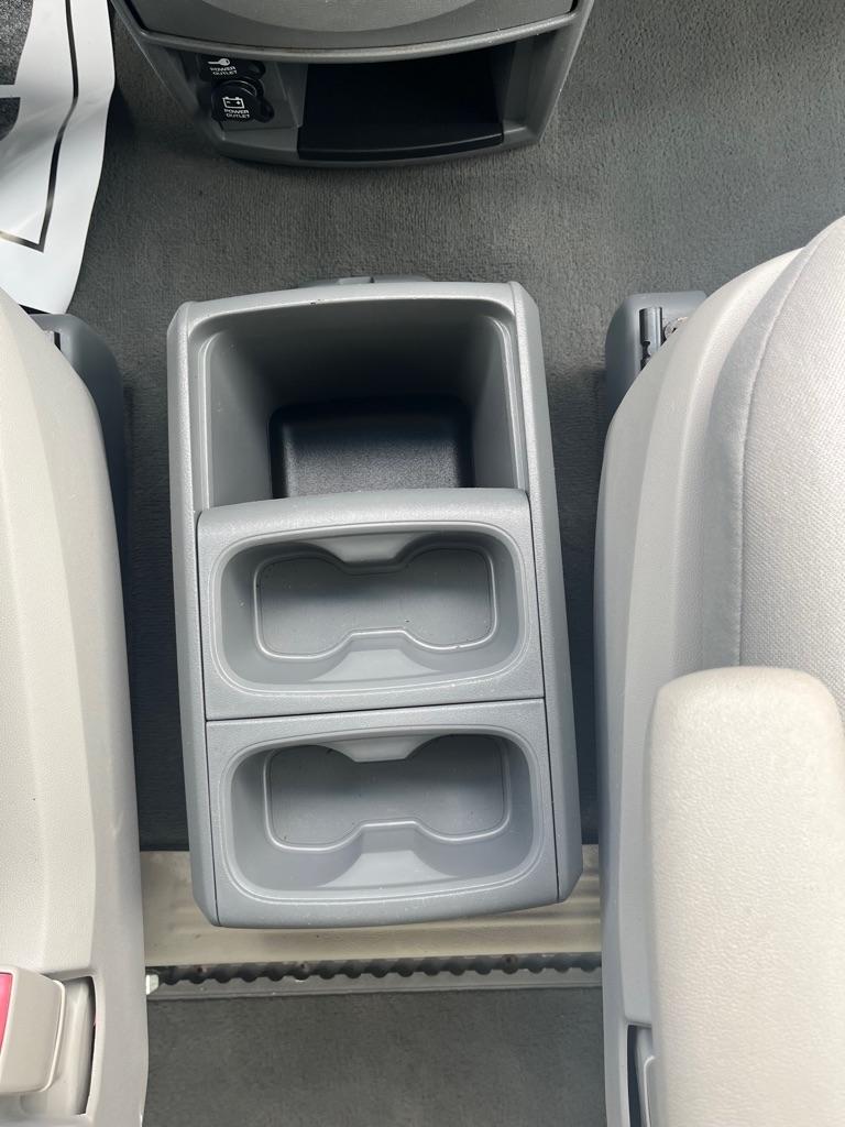 Dodge Grand Caravan SE 2010