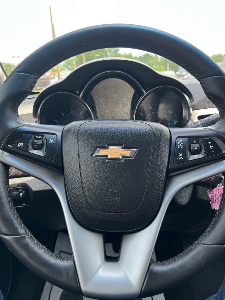 Chevrolet Cruze 1LT 2011