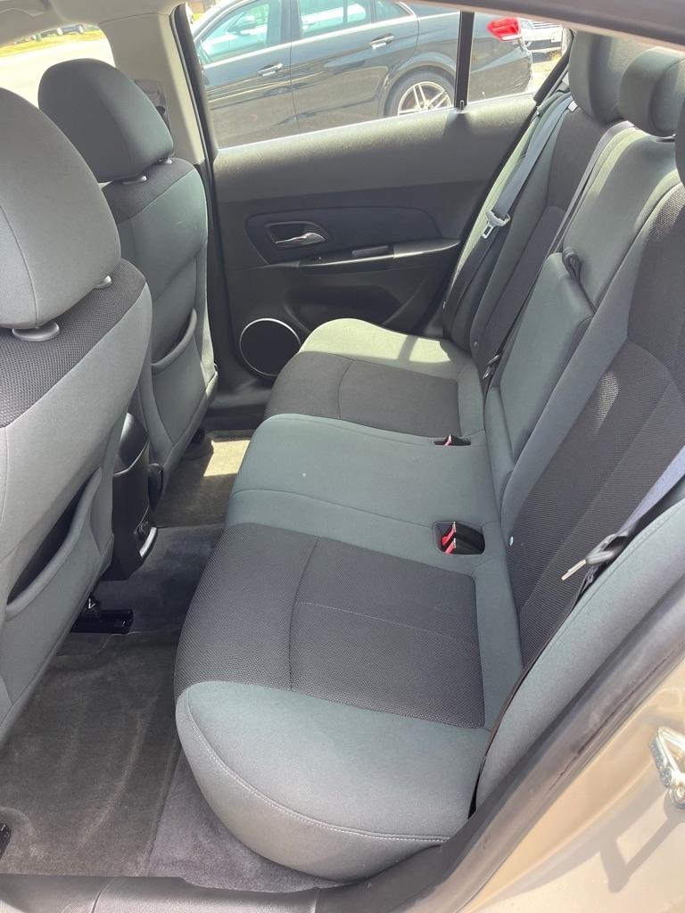 Chevrolet Cruze 1LT 2011