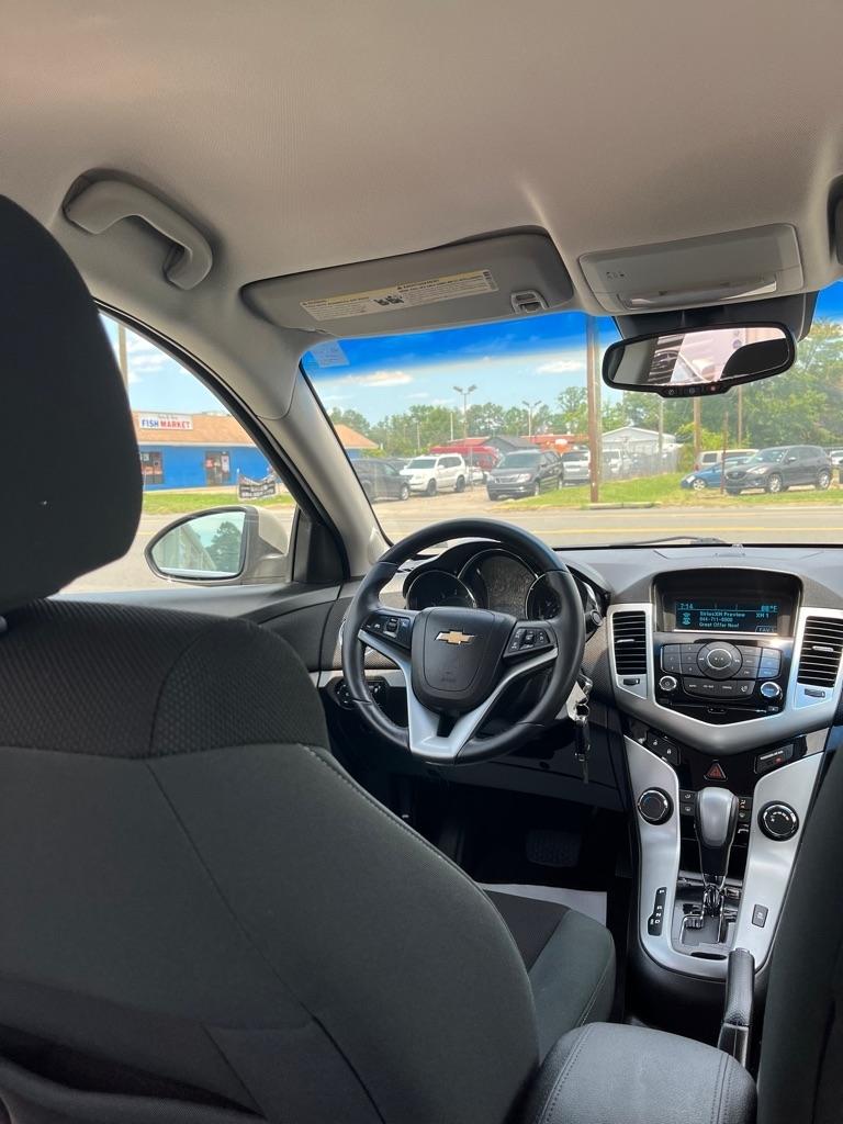 Chevrolet Cruze 1LT 2011