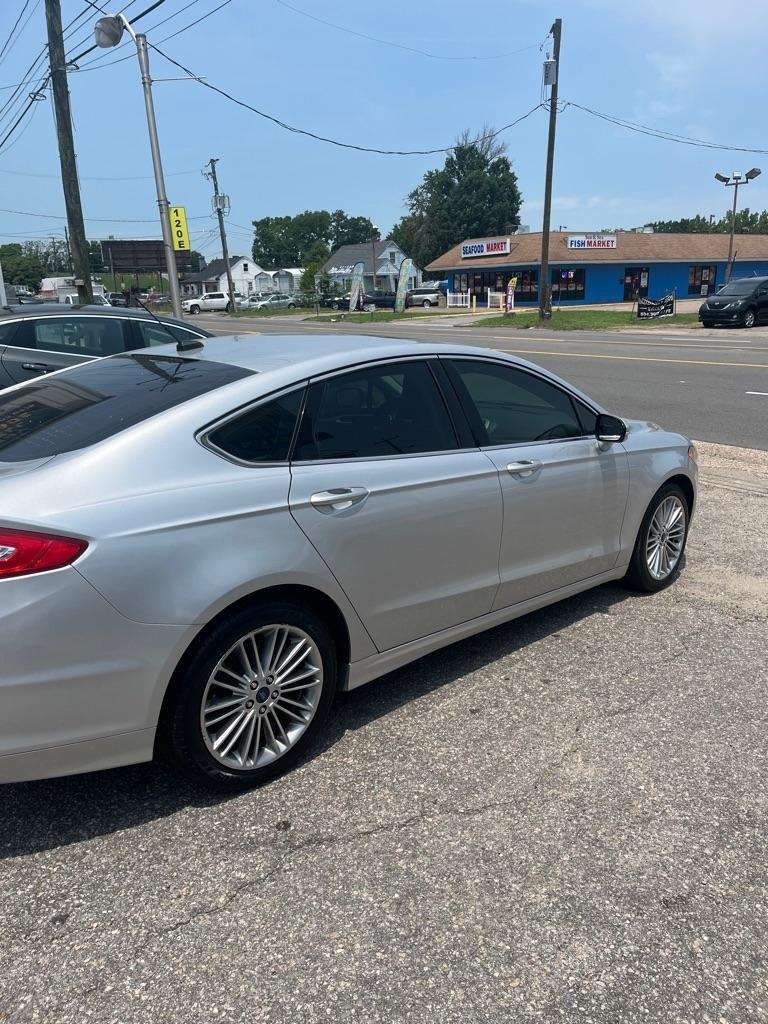 Ford Fusion SE 2014