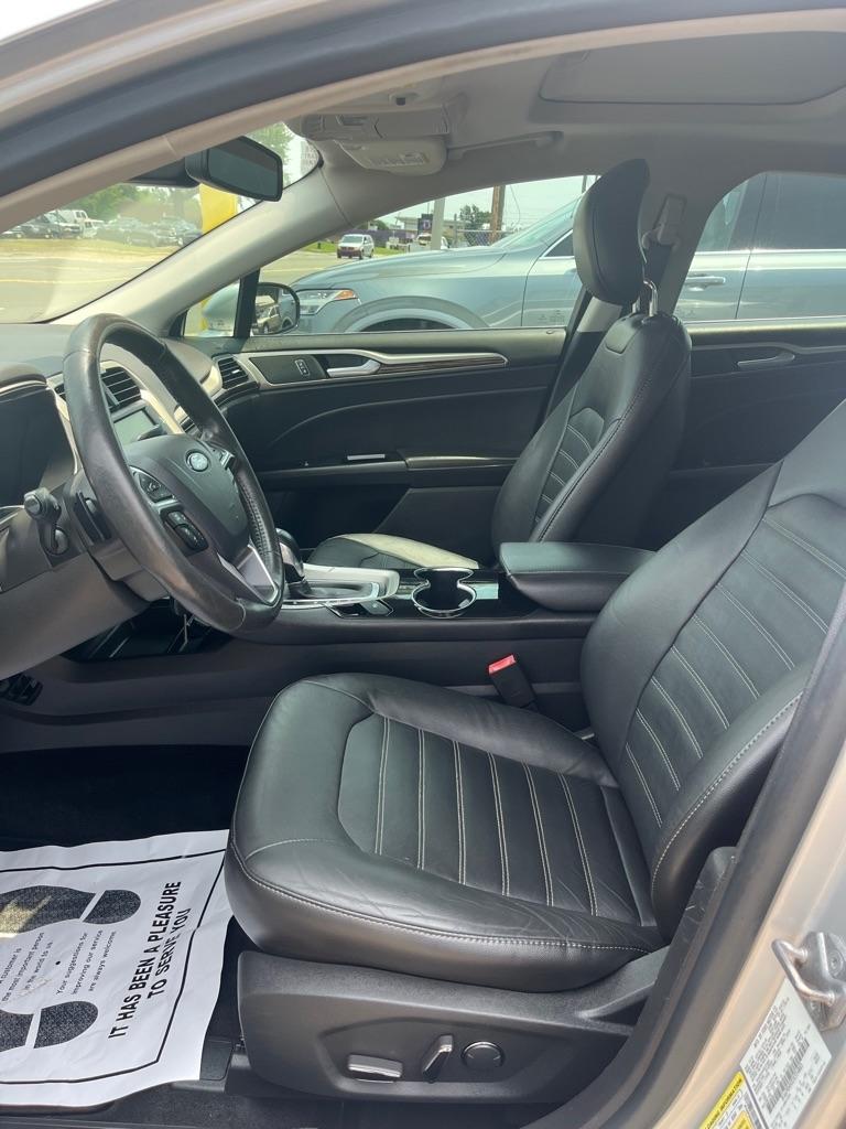 Ford Fusion SE 2014
