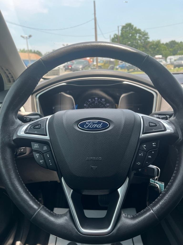 Ford Fusion SE 2014