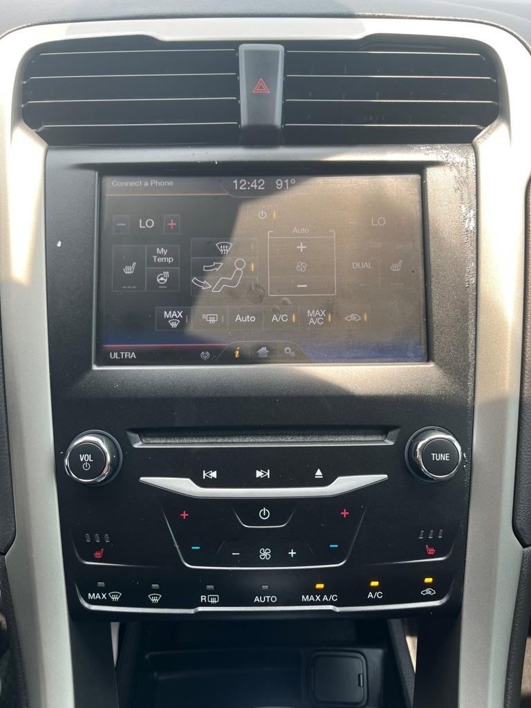 Ford Fusion SE 2014