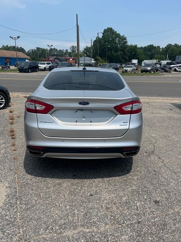 Ford Fusion SE 2014