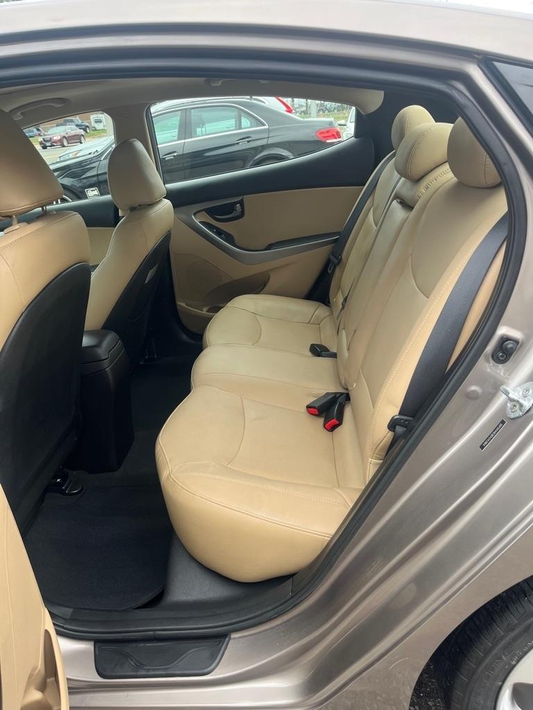 Hyundai Elantra Limited 2013