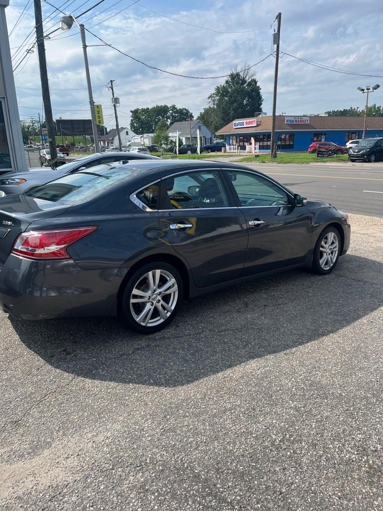 Nissan Altima 3.5 SL 2013