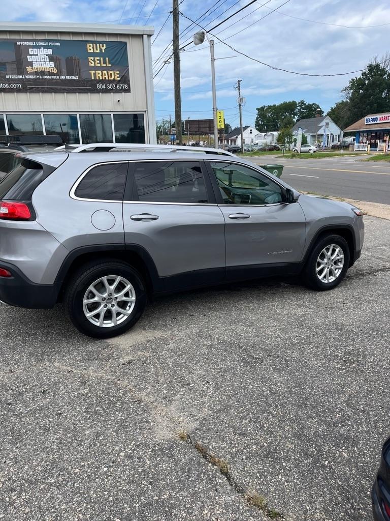 Jeep Cherokee Latitude 4WD 2016