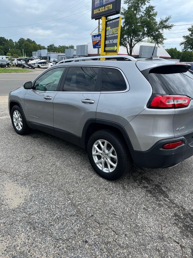 Jeep Cherokee Latitude 4WD 2016