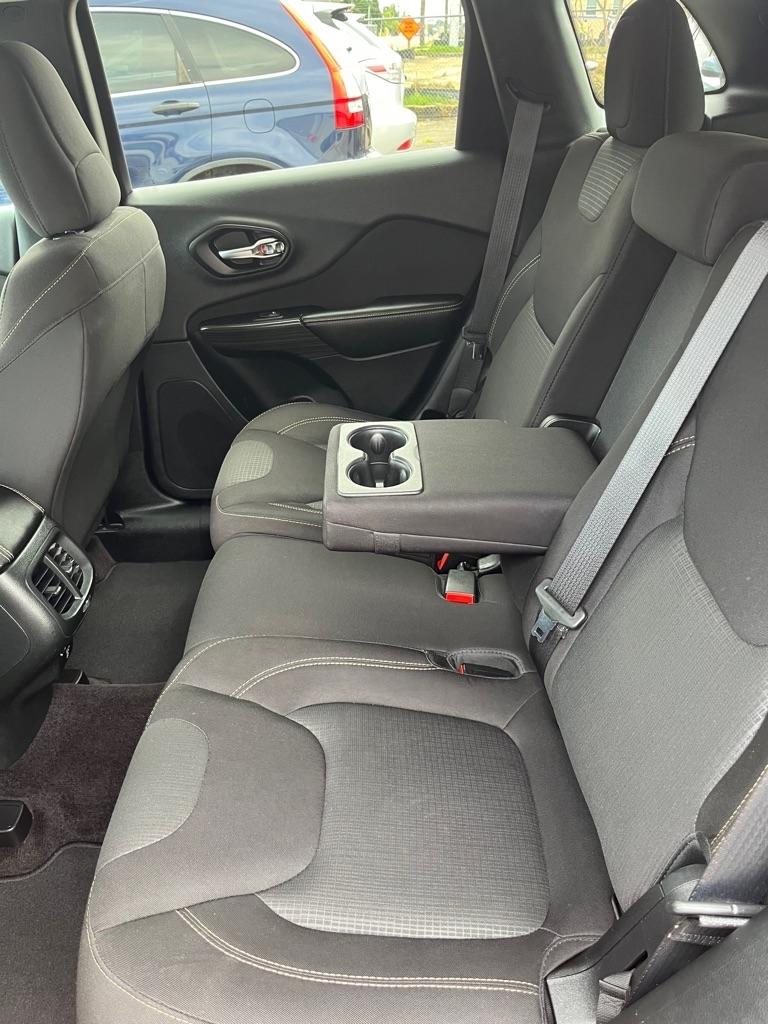 Jeep Cherokee Latitude 4WD 2016