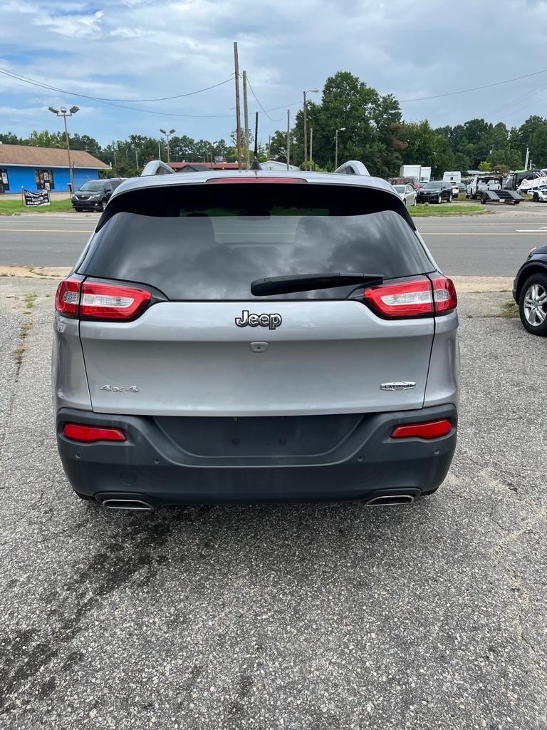 Jeep Cherokee Latitude 4WD 2016
