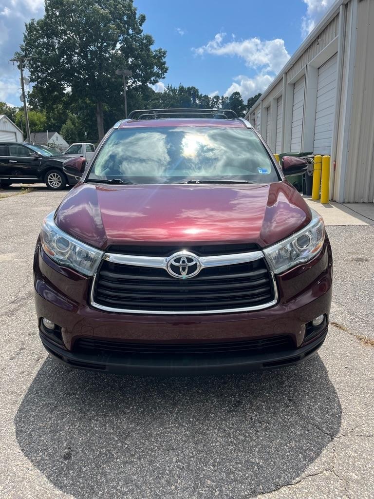 Toyota Highlander XLE AWD V6 2015