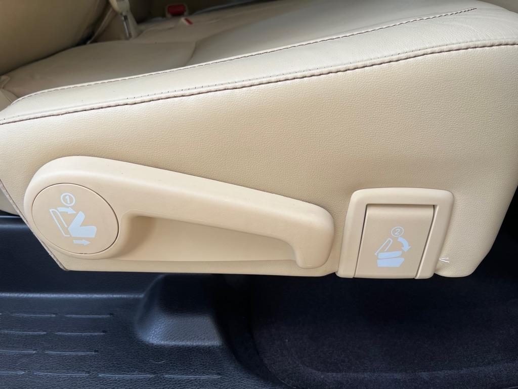 Toyota Highlander XLE AWD V6 2015