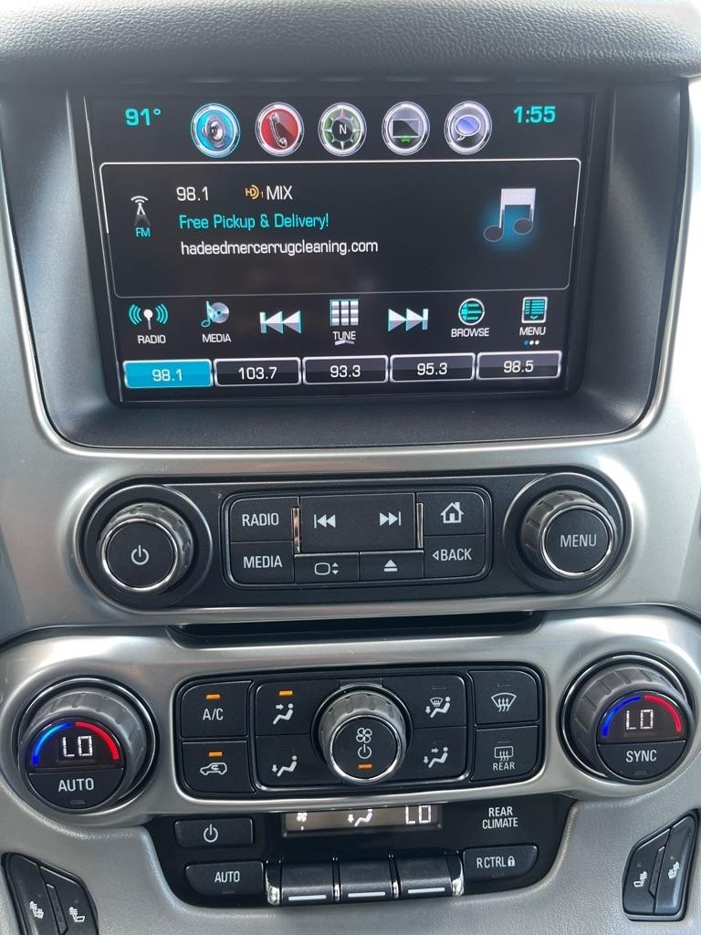 Chevrolet Suburban LT 4WD 2016