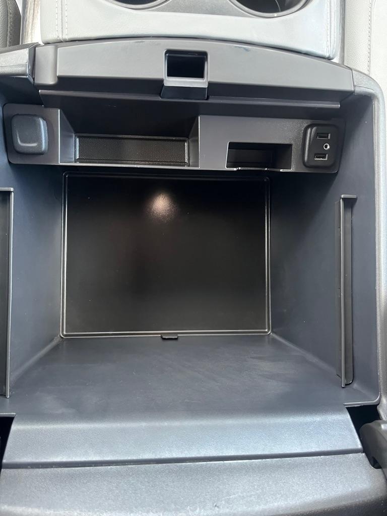 Chevrolet Suburban LT 4WD 2016