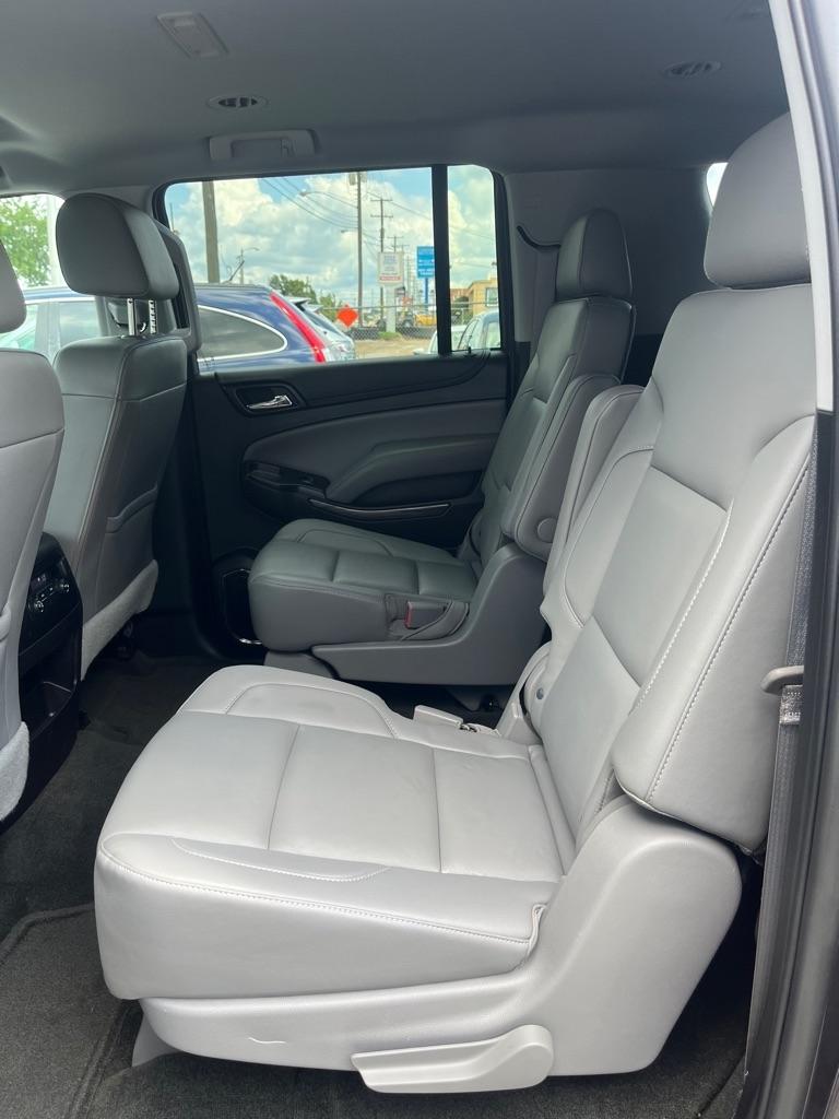Chevrolet Suburban LT 4WD 2016