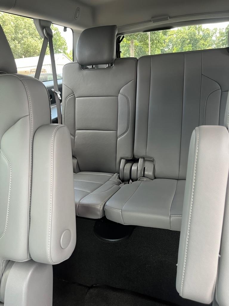 Chevrolet Suburban LT 4WD 2016