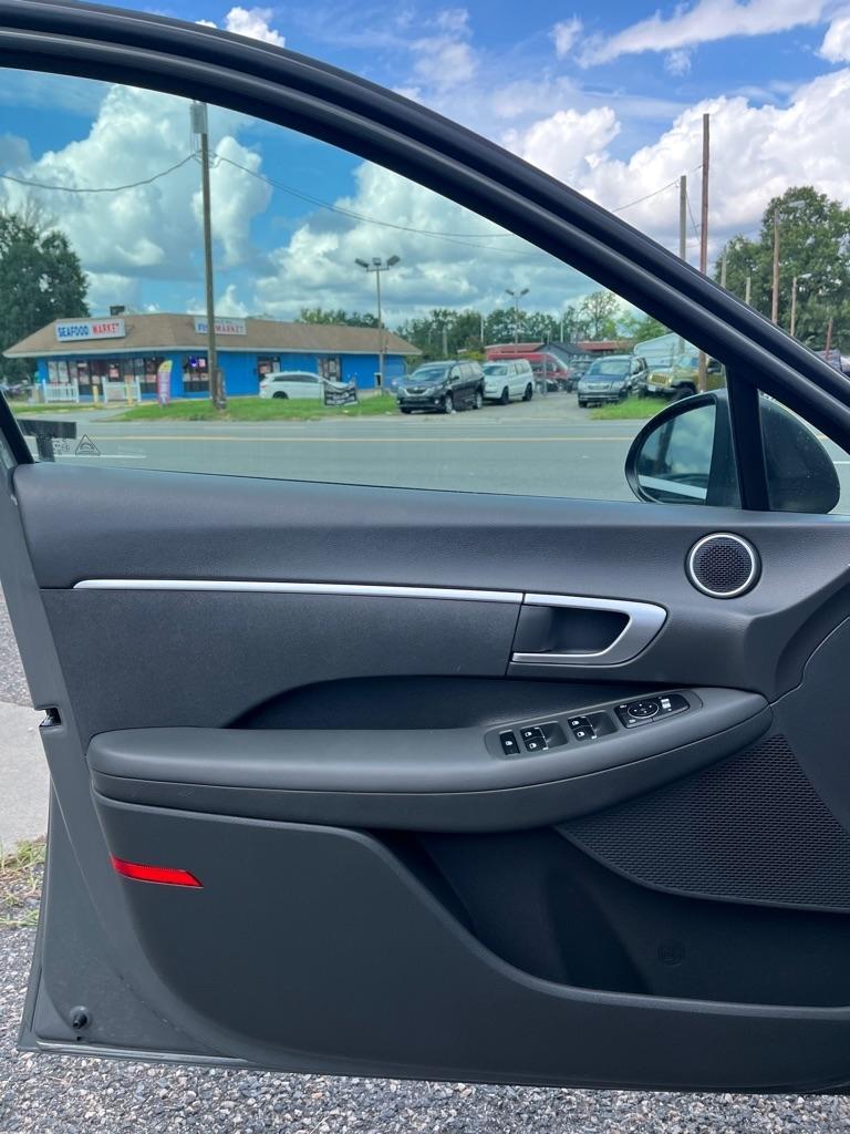 Hyundai Sonata SE 2021
