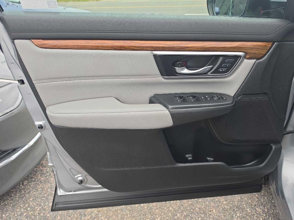 Honda CR-V Touring 2WD 2019