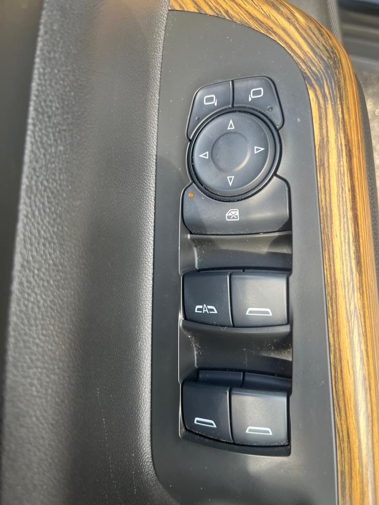 GMC Acadia Denali AWD 2017