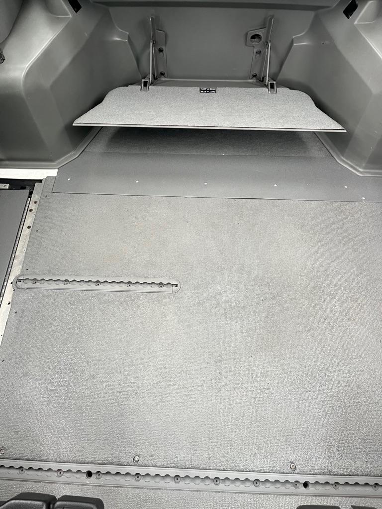Toyota Sienna FWD 7-Passenger V6 2012