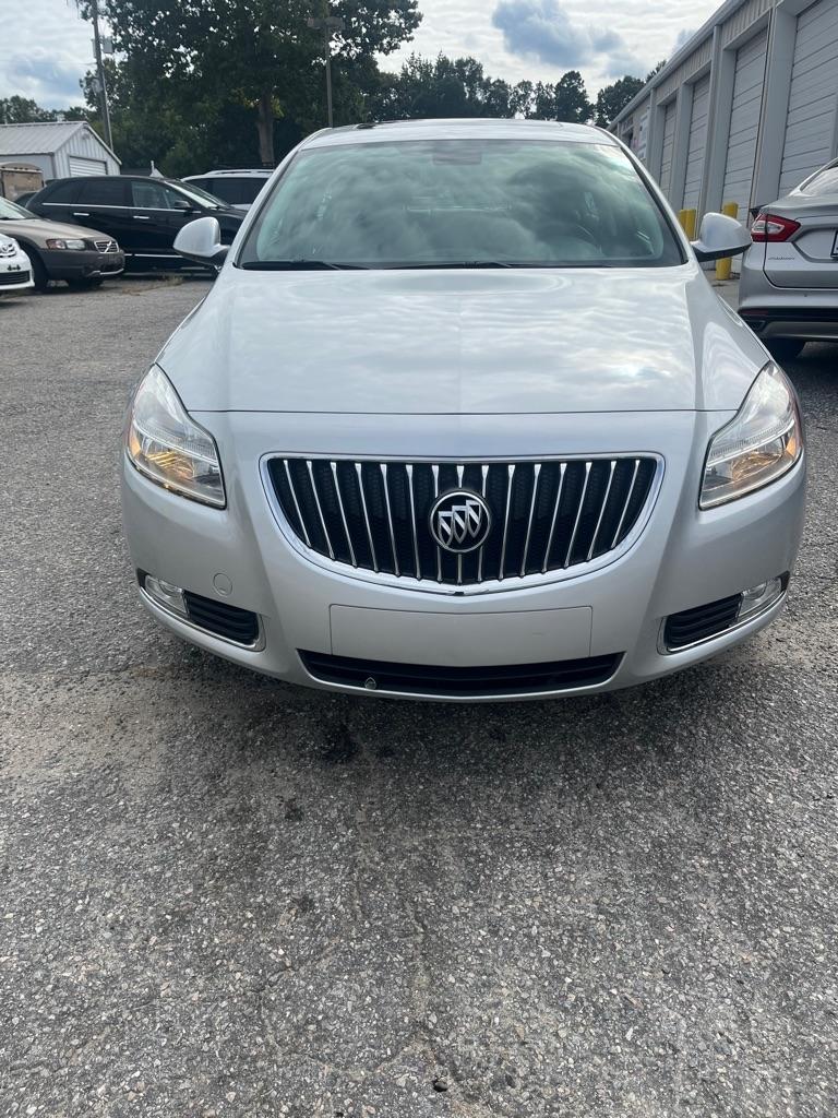 Buick Regal CXL - 2XL 2011