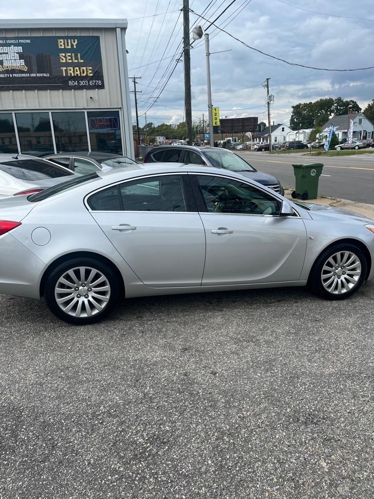 Buick Regal CXL - 2XL 2011