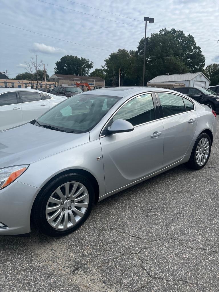 Buick Regal CXL - 2XL 2011