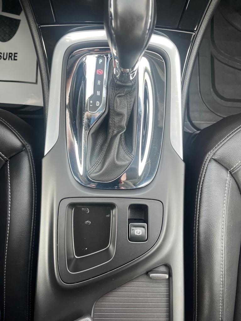 Buick Regal CXL - 2XL 2011