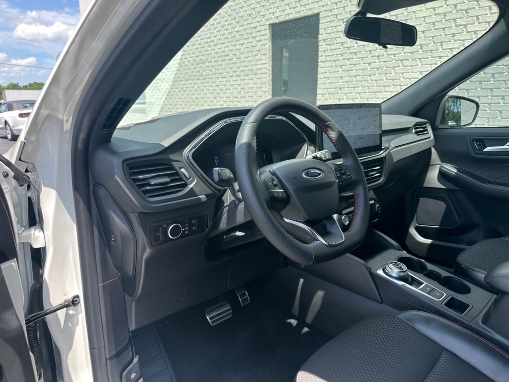 Ford Escape ST-Line FWD 2024 Ford Escape ST-Line FWD 2024