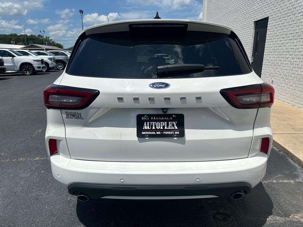 Ford Escape ST-Line FWD 2024