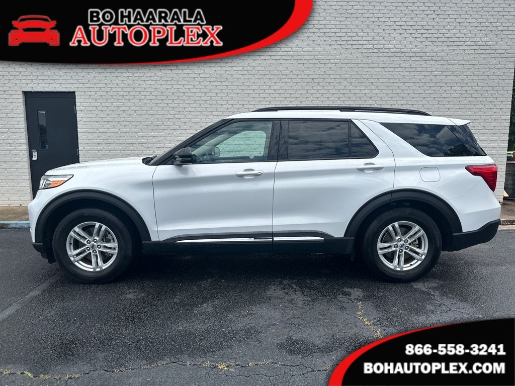 2024 Ford Explorer XLT 2WD