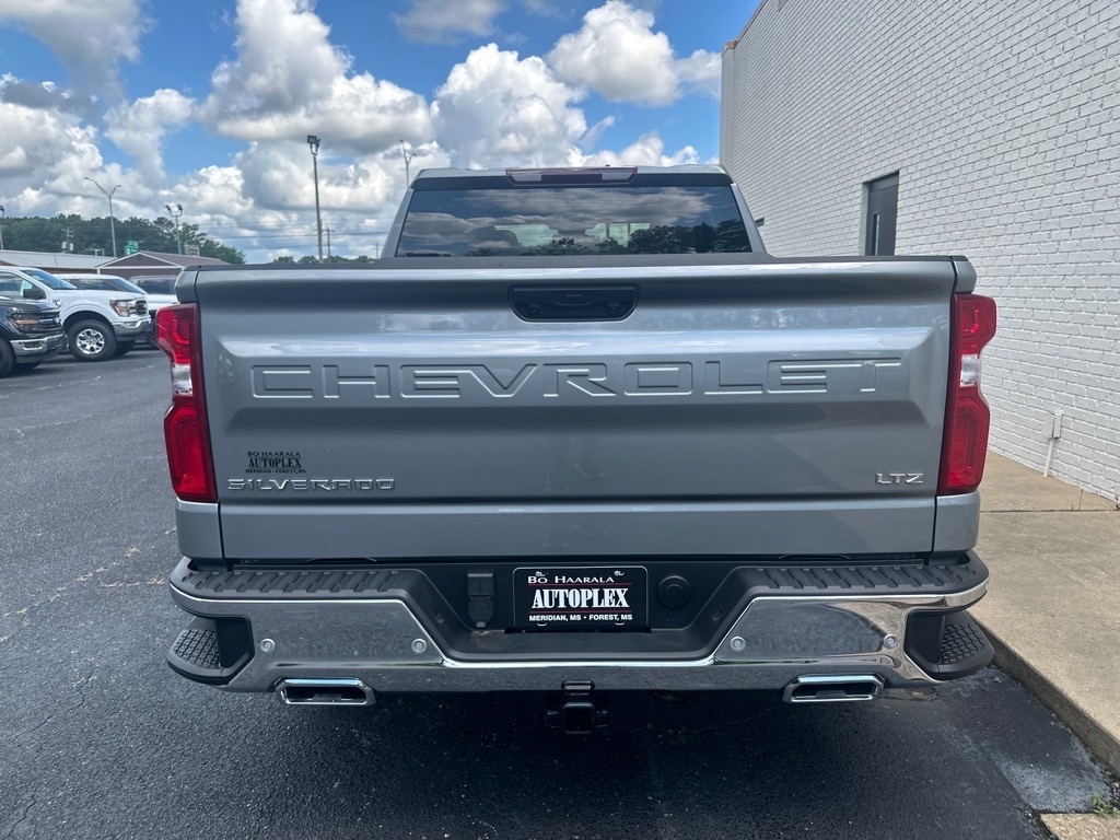 Chevrolet Silverado 1500  2024