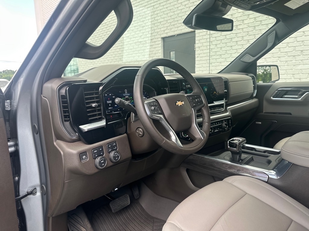 Chevrolet Silverado 1500  2024