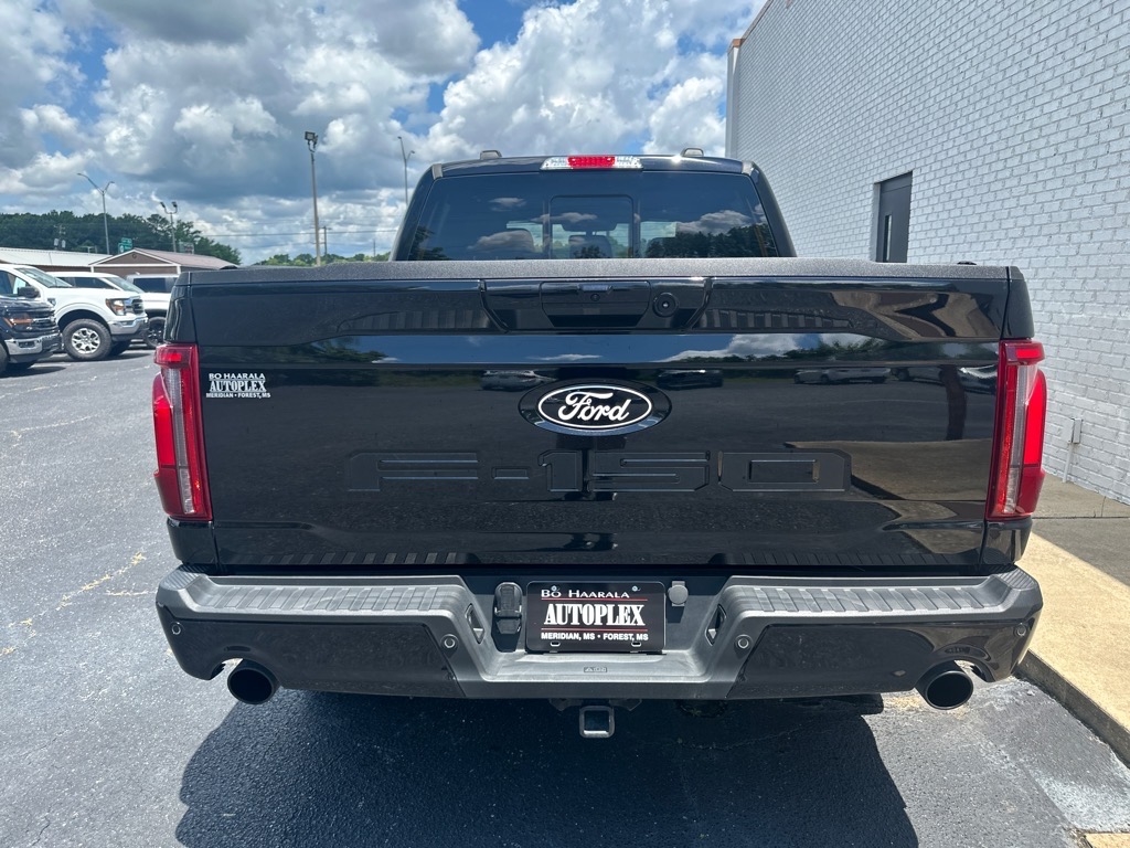 Ford F-150 Lariat 2024