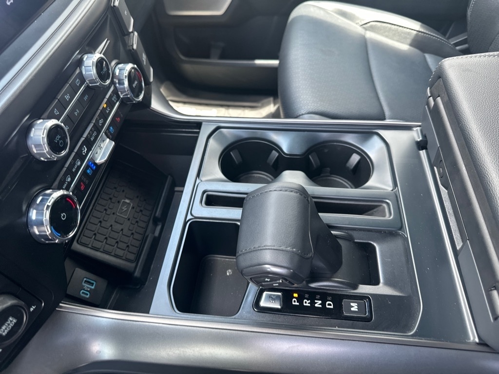 Ford F-150 Lariat 2024