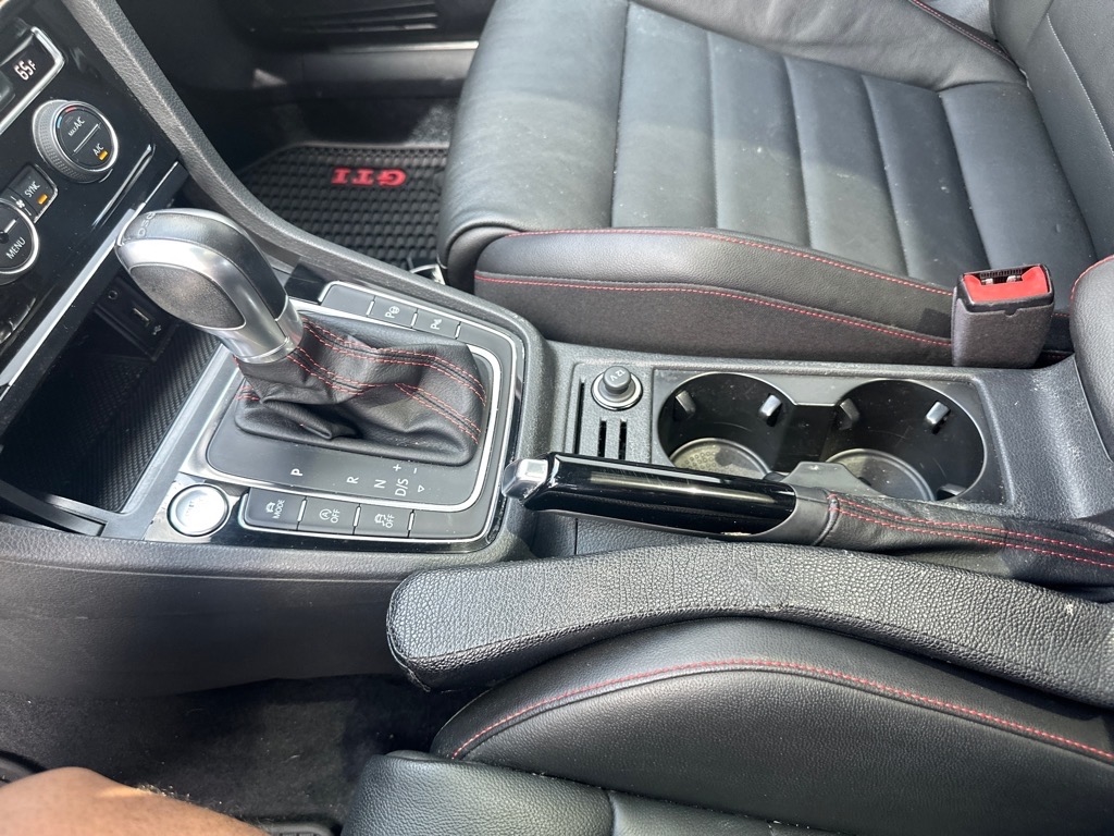 Volkswagen Golf GTI  2018