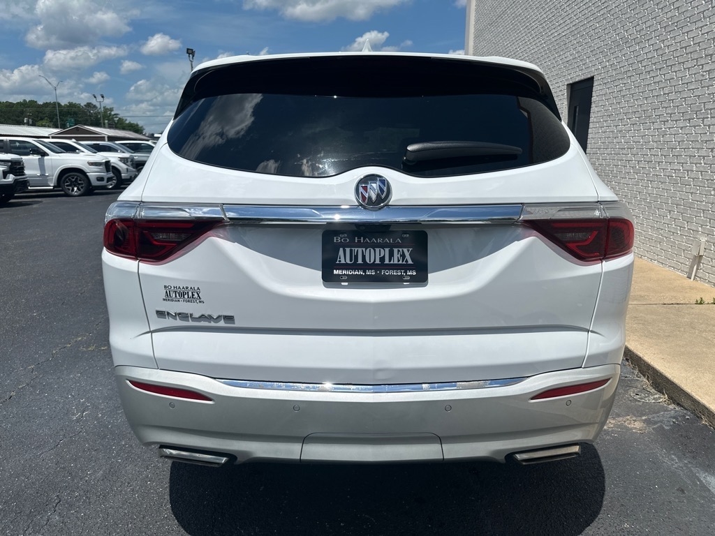 Buick Enclave Premium FWD 2024 Buick Enclave Premium FWD 2024
