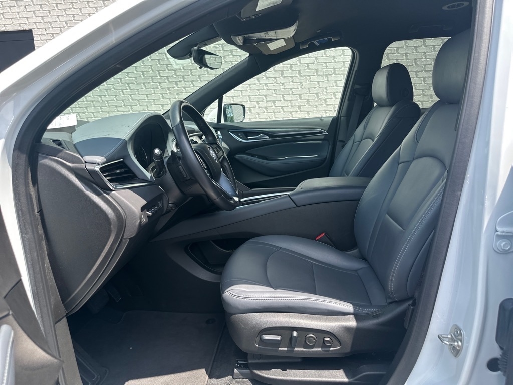 Buick Enclave Premium FWD 2024 Buick Enclave Premium FWD 2024