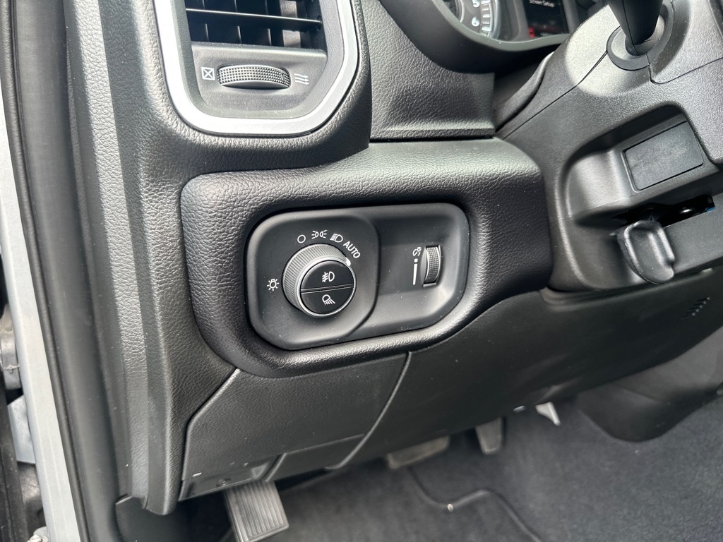 RAM 2500 Big Horn 4WD 2024